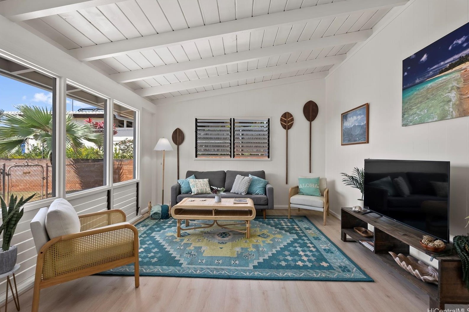 1995 Hoolaulea St, Pearl City, HI 96782