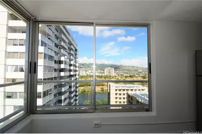 2421 Tusitala Street #1402, Honolulu, HI 96815 - Photo 1