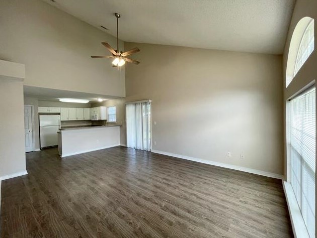 925 Village Ln, Fort Walton Beach, FL 32547
