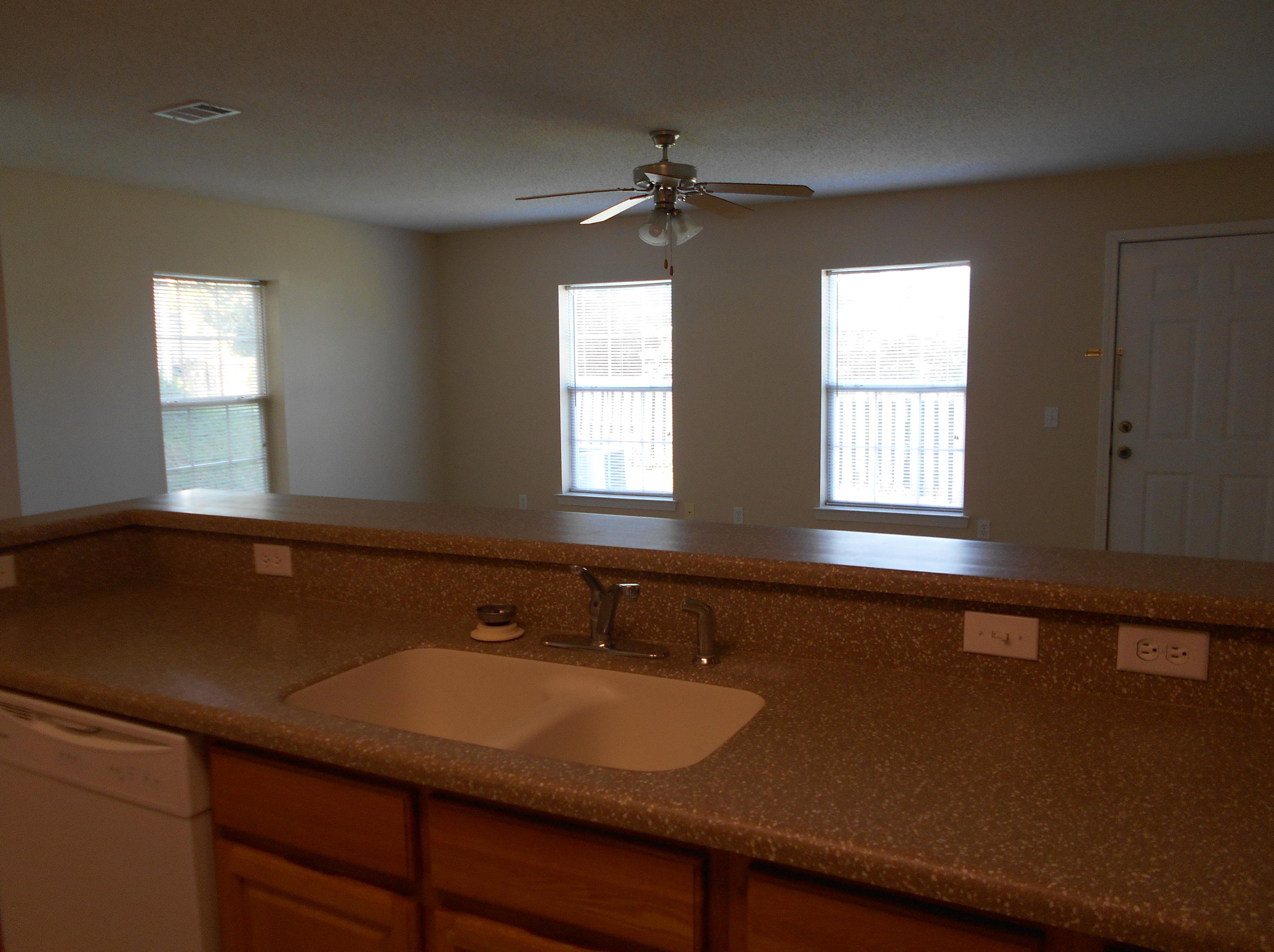 205 Johnson Ct, Crestview FL  32536-4810 exterior
