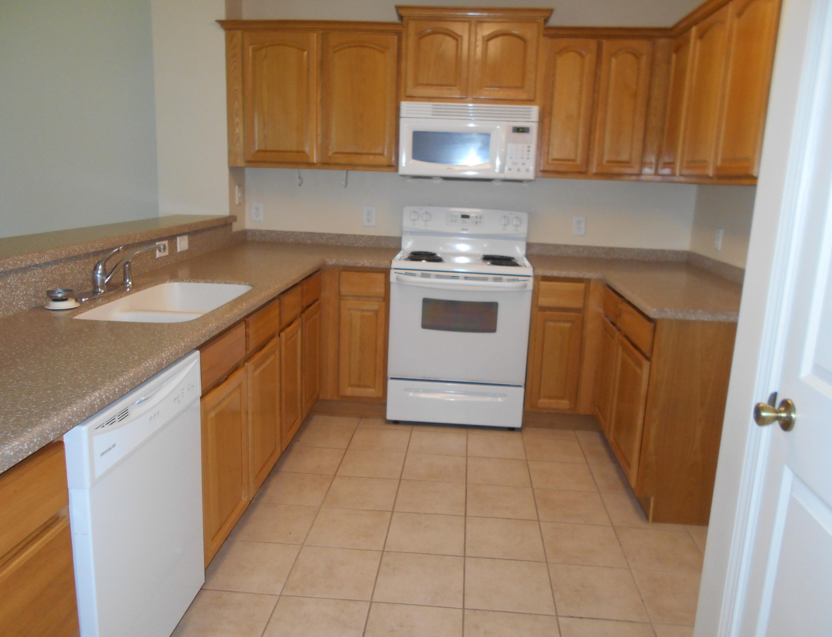 205 Johnson Ct, Crestview FL  32536-4810 exterior