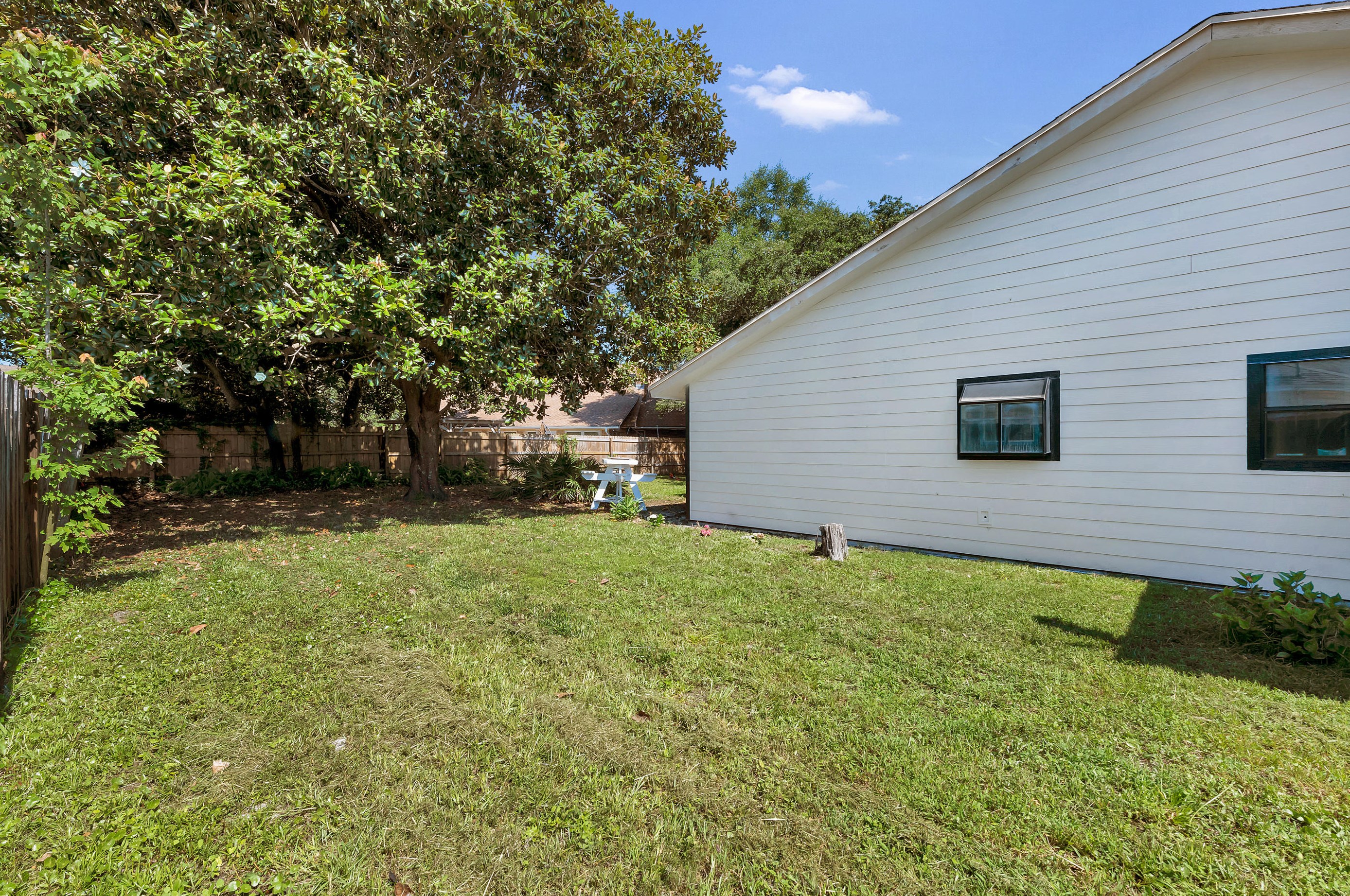 411 Juniper St, Destin FL 32541-2611 exterior