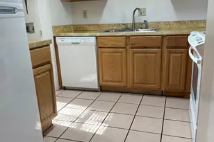 113 Classic Ct, Fort Walton Beach, FL 32548 - Photo 2