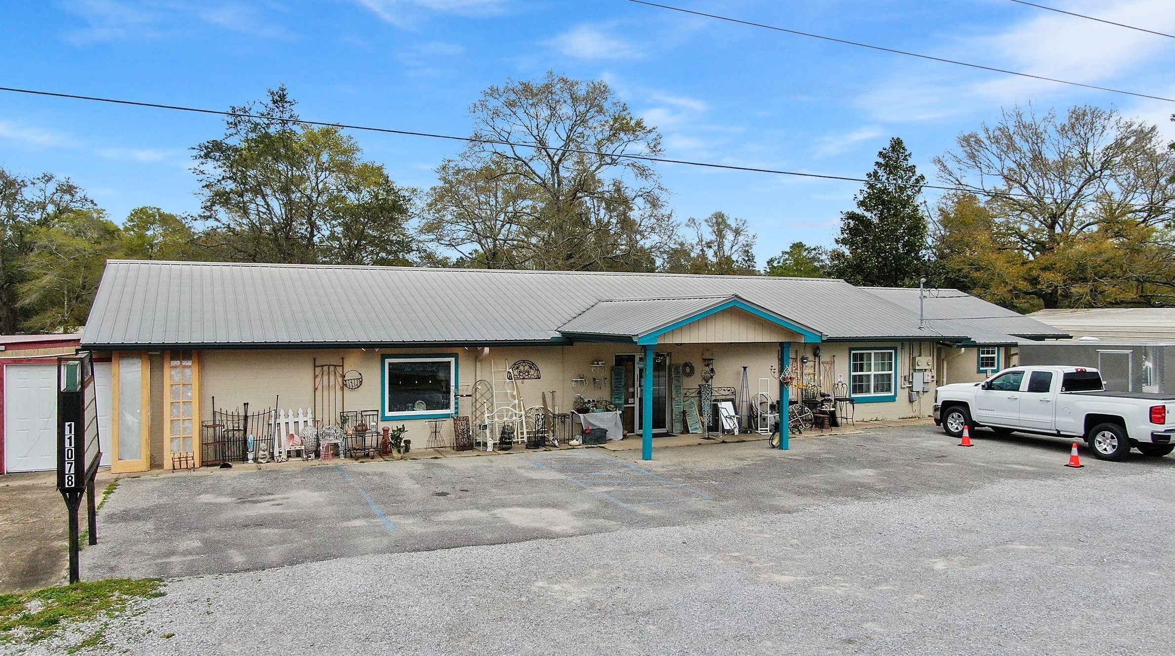 11078 Us Hwy 90 W, Defuniak Springs, FL 32433