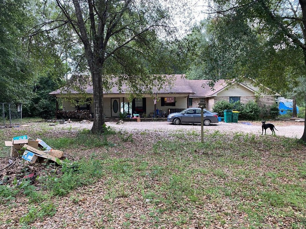 6197 Barnes Rd, Crestview, FL 32536-7254