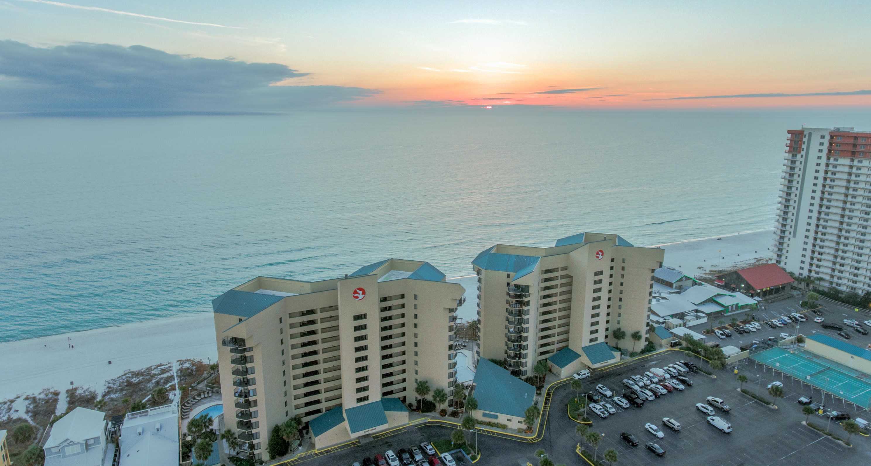 9850 Thomas Dr, Panama City FL  32408-4242 exterior