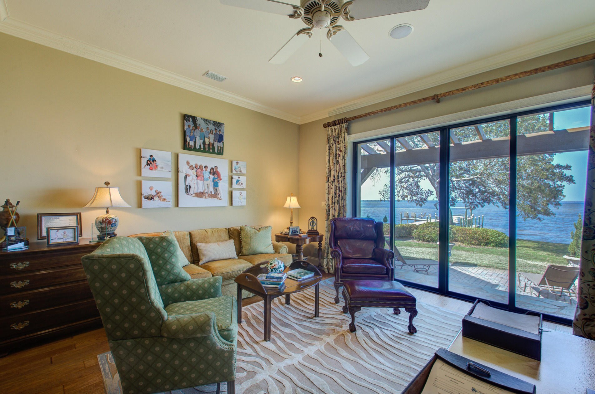 460 Captains Cir, Destin FL 32541-5307 exterior