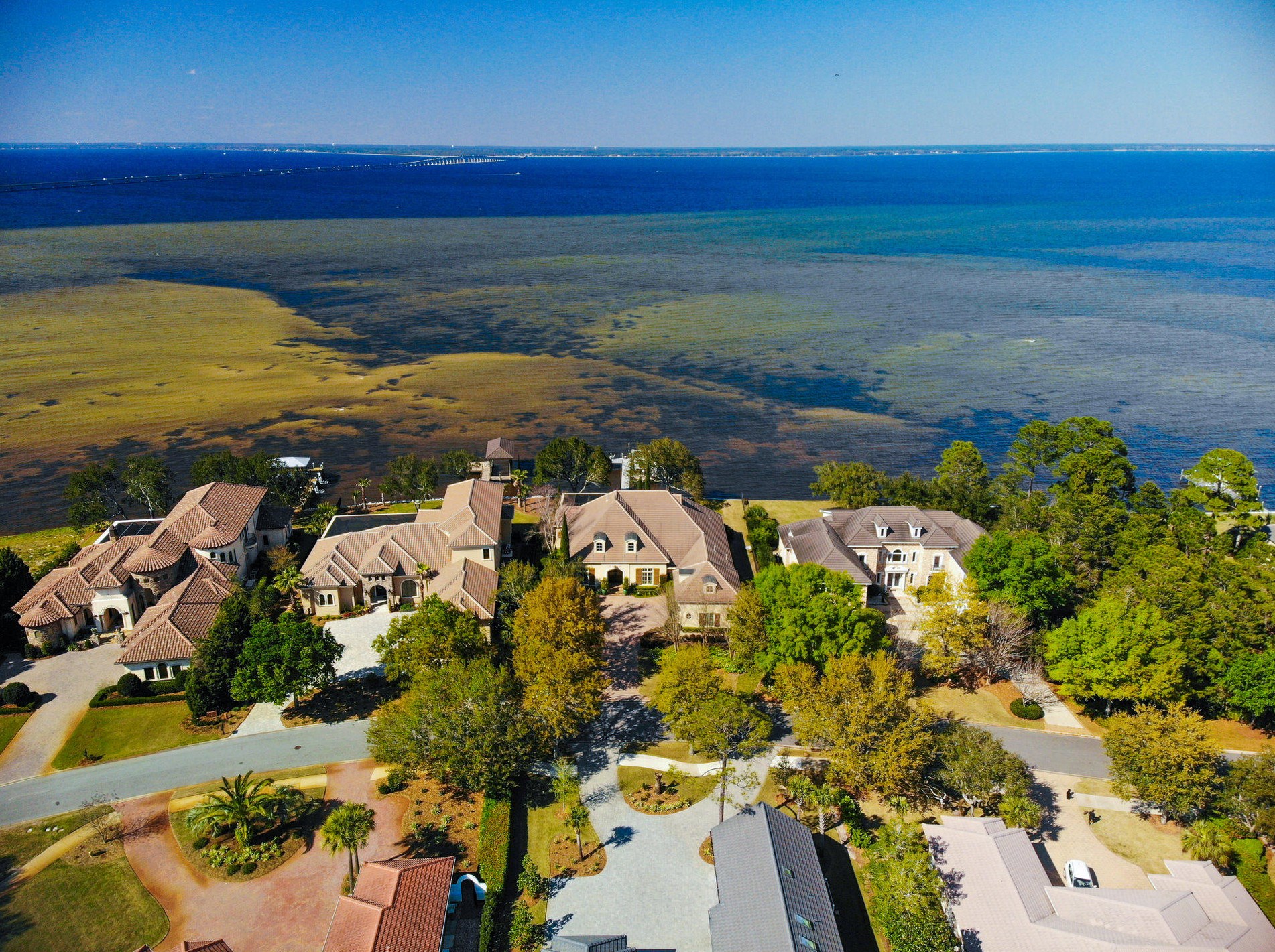 460 Captains Cir, Destin FL 32541-5307 exterior