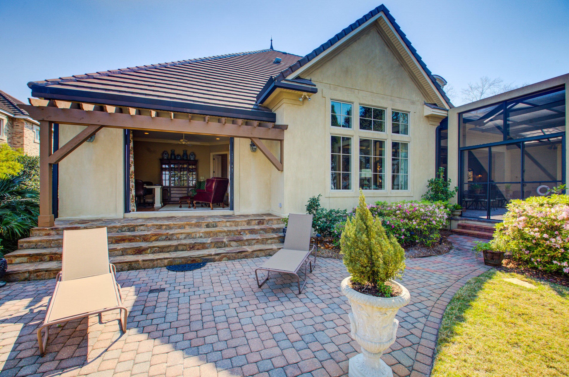 460 Captains Cir, Destin FL 32541-5307 exterior