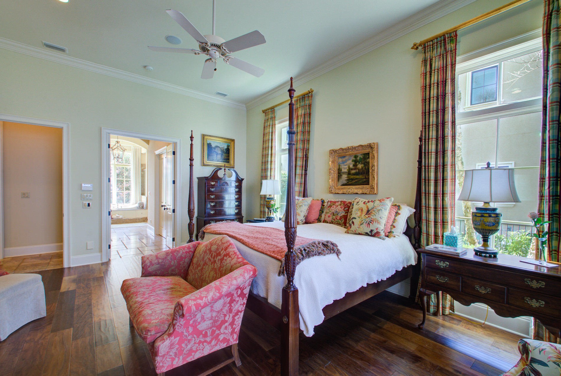 460 Captains Cir, Destin FL 32541-5307 exterior