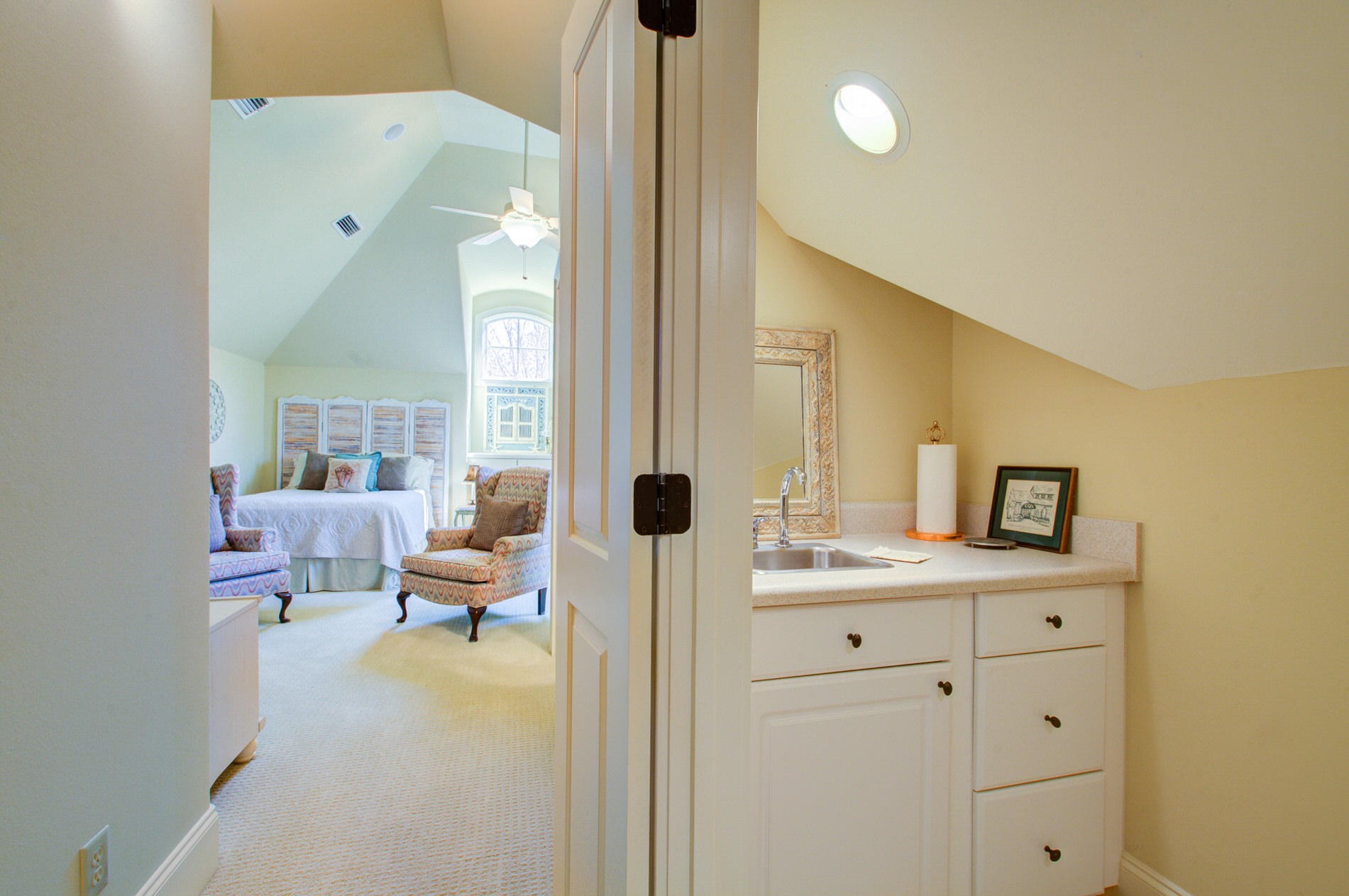 460 Captains Cir, Destin FL 32541-5307 exterior