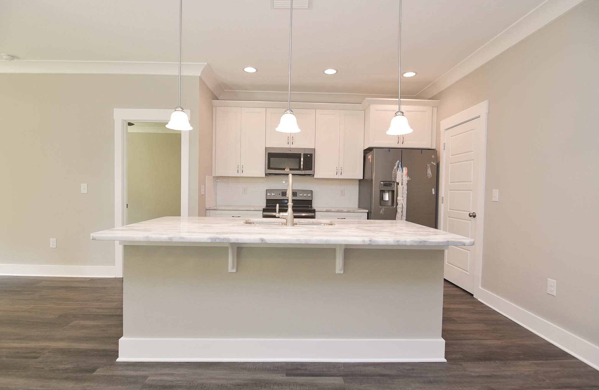 712 32nd St, Niceville, FL 32578-2519
