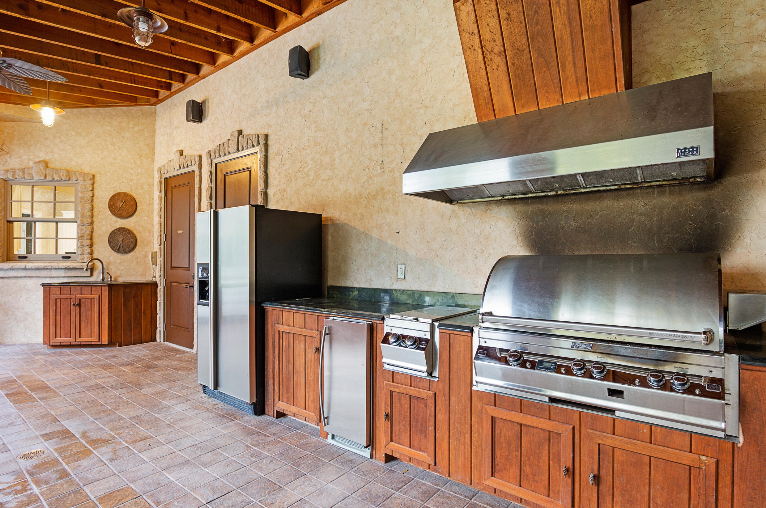 1161 Hewett Rd, Santa Rosa Beach FL  32459-3346 exterior