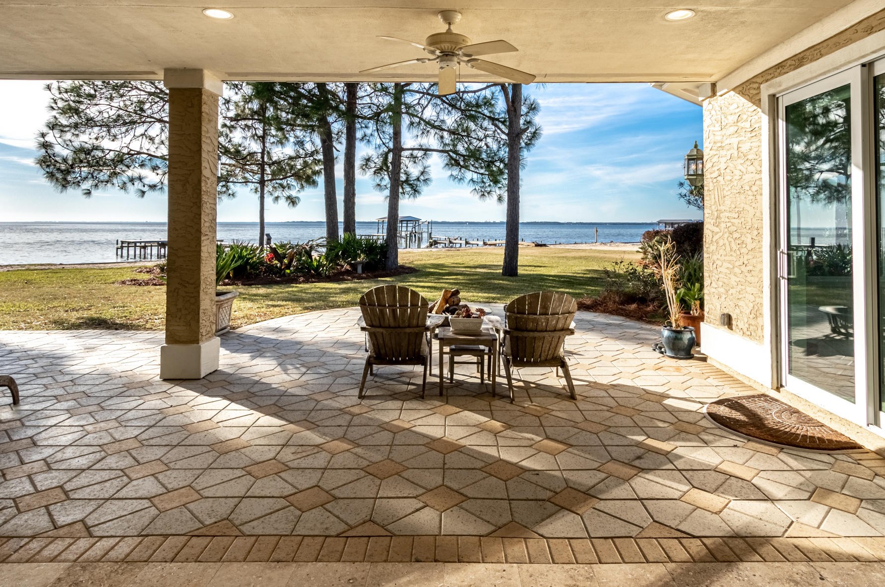 1388 Sunset Beach Dr, Niceville, FL 32578-4821