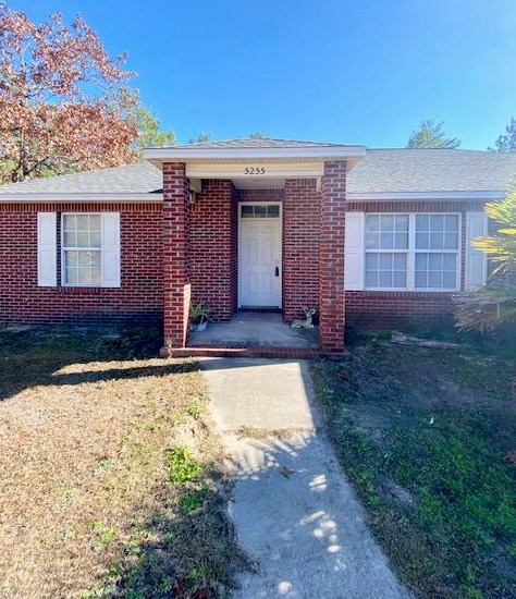 5255 Sue Cir, Crestview, FL 32539-8872
