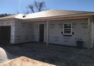43 Sara Ave, Mary Esther, FL 32569-2324