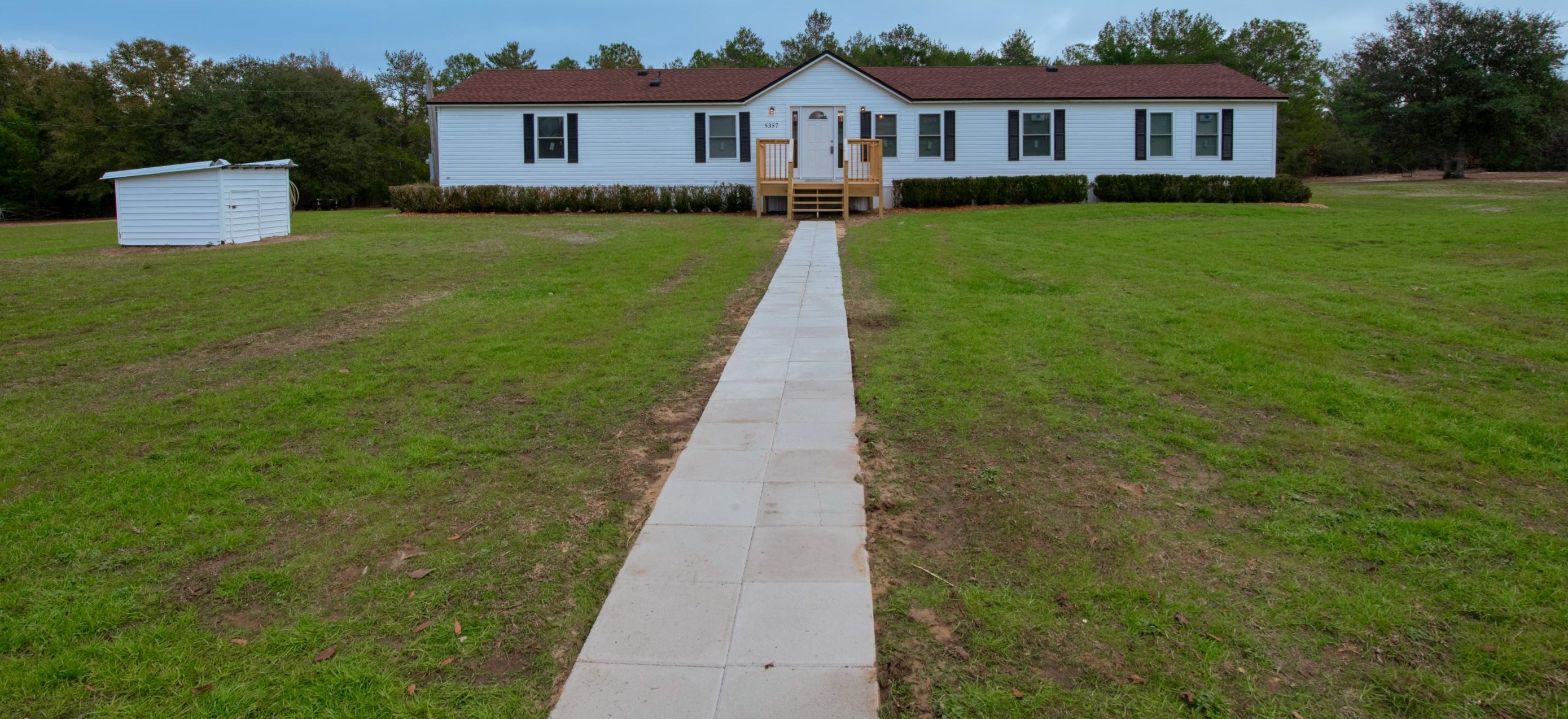 5357 Cimmoran Rd, Crestview, FL 32539-8004