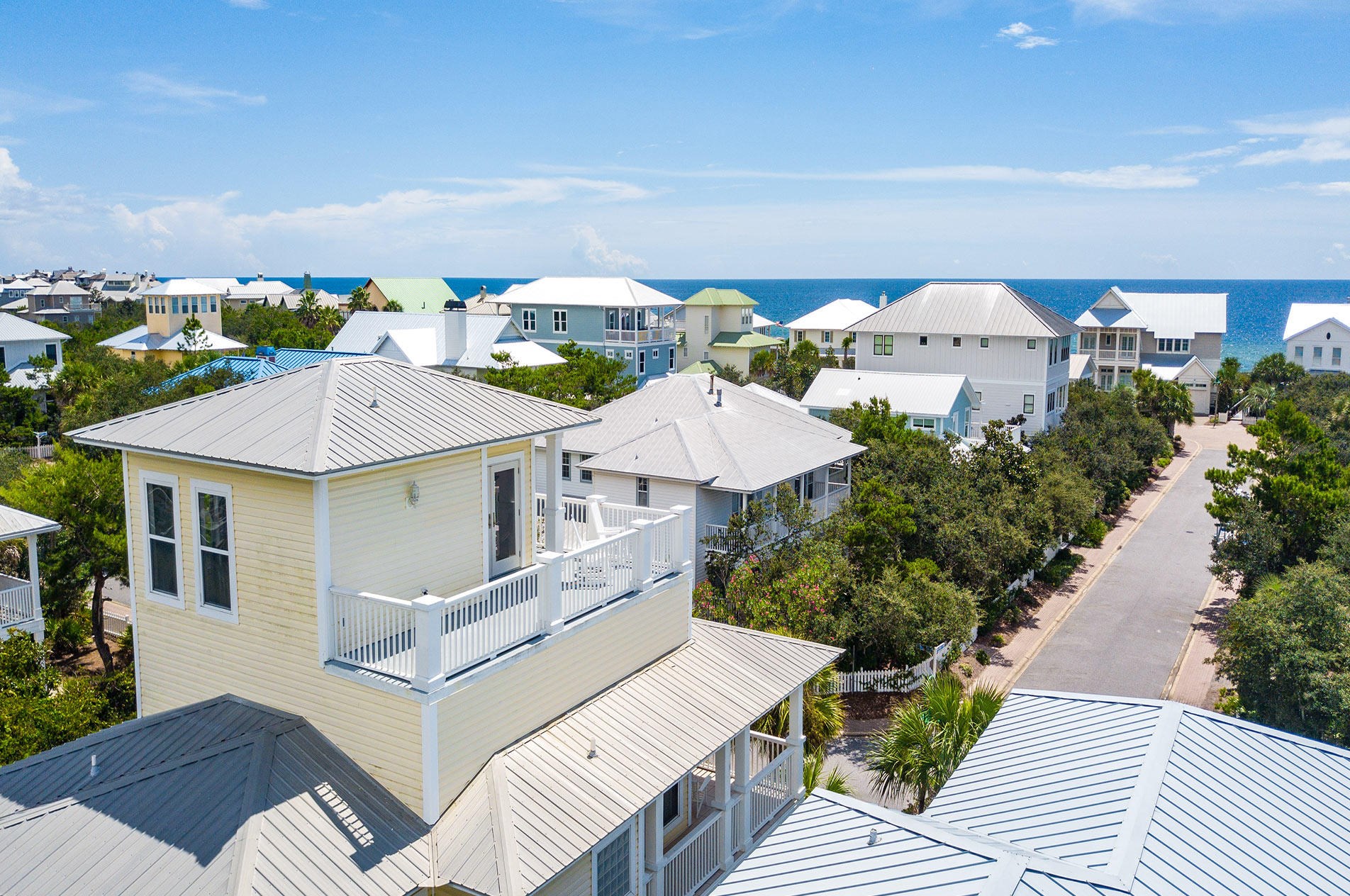 91 Old Beach Rd, Santa Rosa Beach, FL 32459-4467