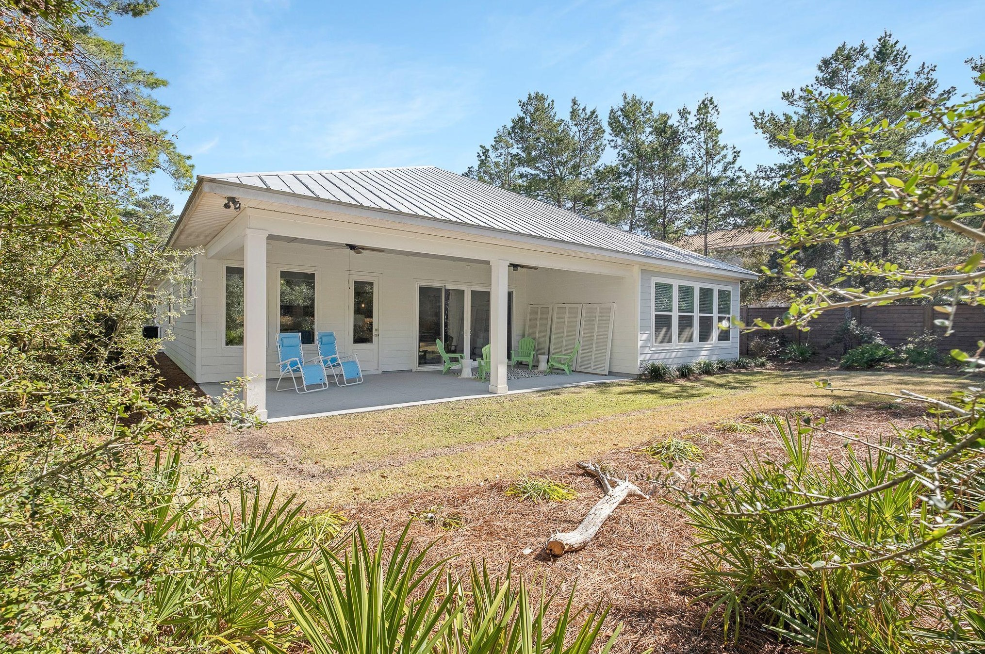 245 Seacrest Dr, Panama City FL 32461-7047 exterior