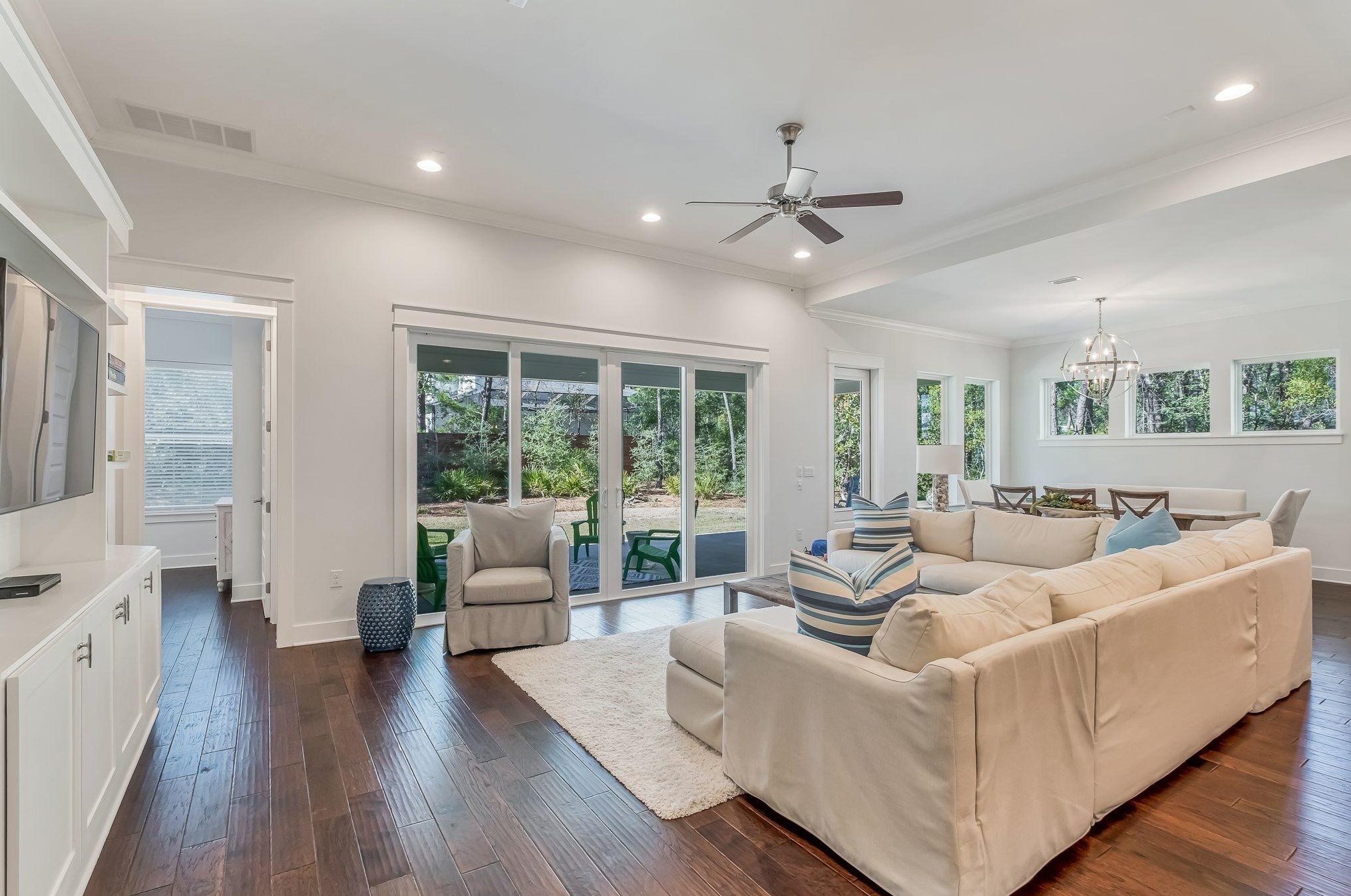 245 Seacrest Dr, Panama City FL 32461-7047 exterior