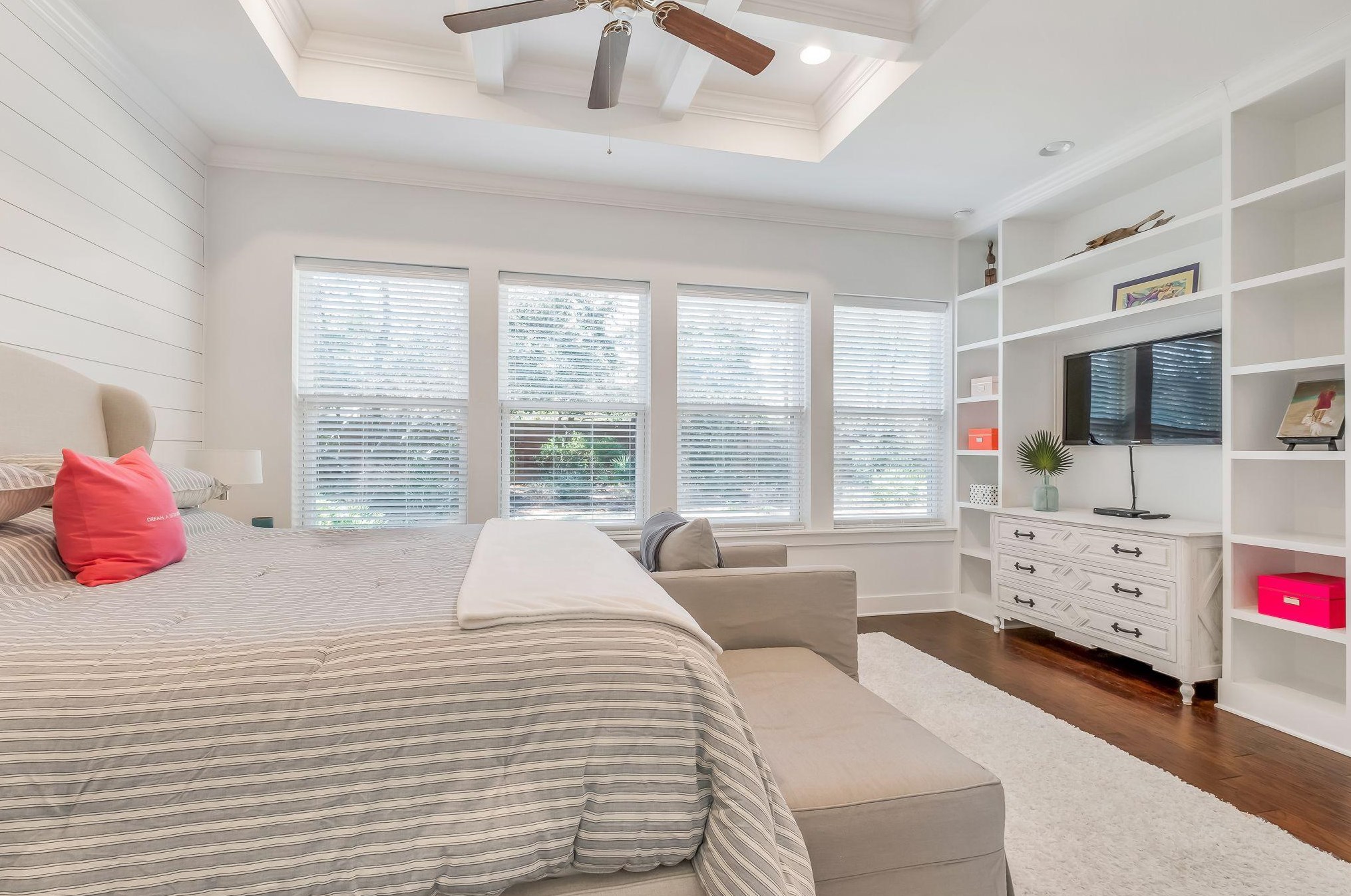 245 Seacrest Dr, Panama City FL 32461-7047 exterior