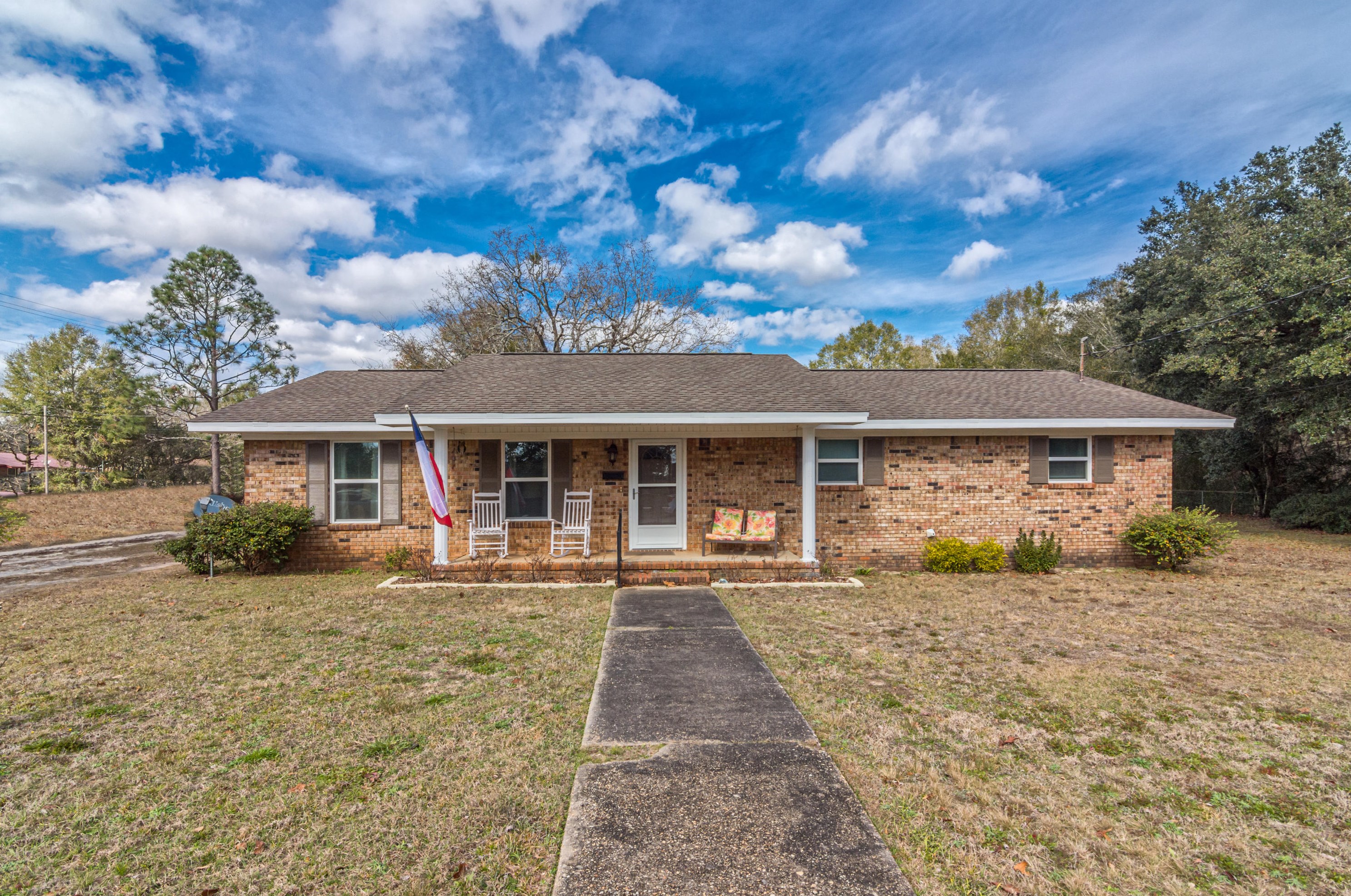 2909 Orchidcrest Dr, Crestview, FL 32539-8572