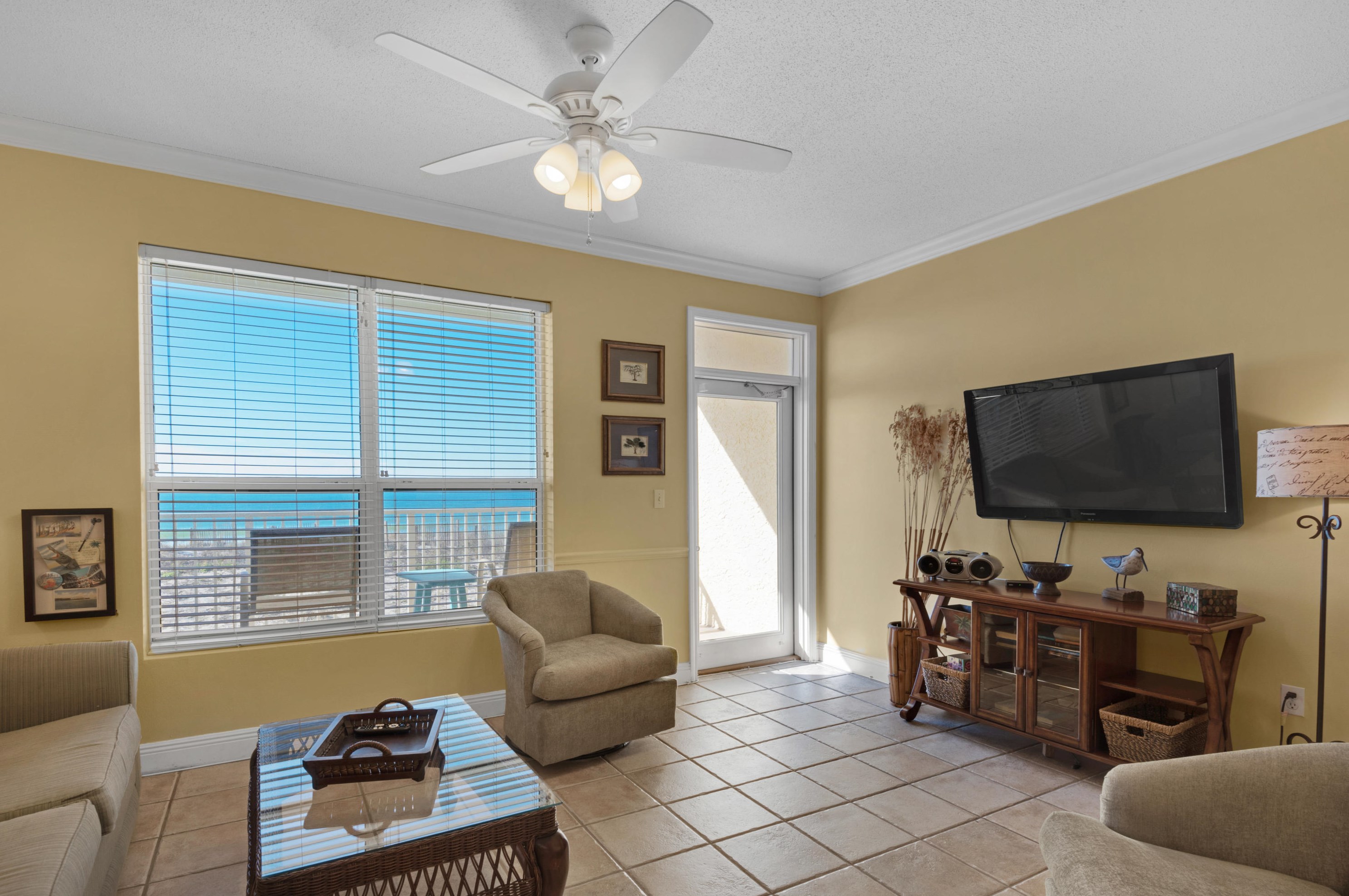 466 Abalone Ct, Fort Walton Beach, FL 32548-6935
