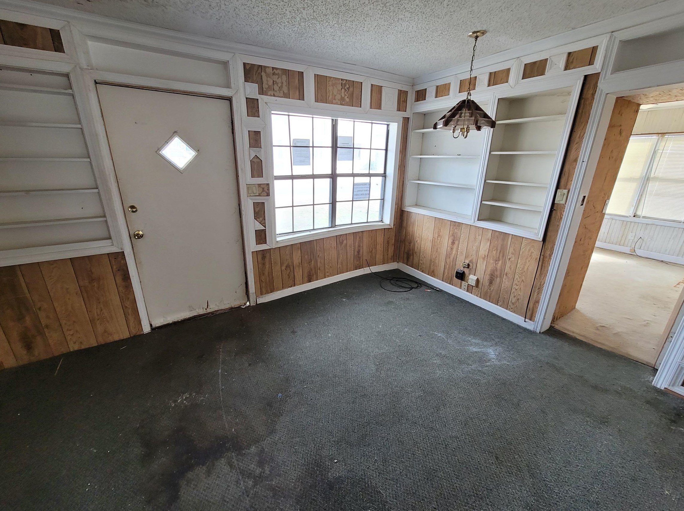 208 Hickory St, Fort Walton Beach, FL 32548-3824