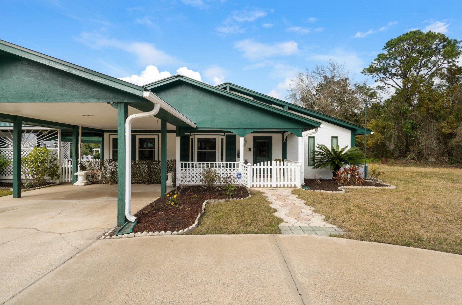22 Garden St, Santa Rosa Beach, FL 32459-4046