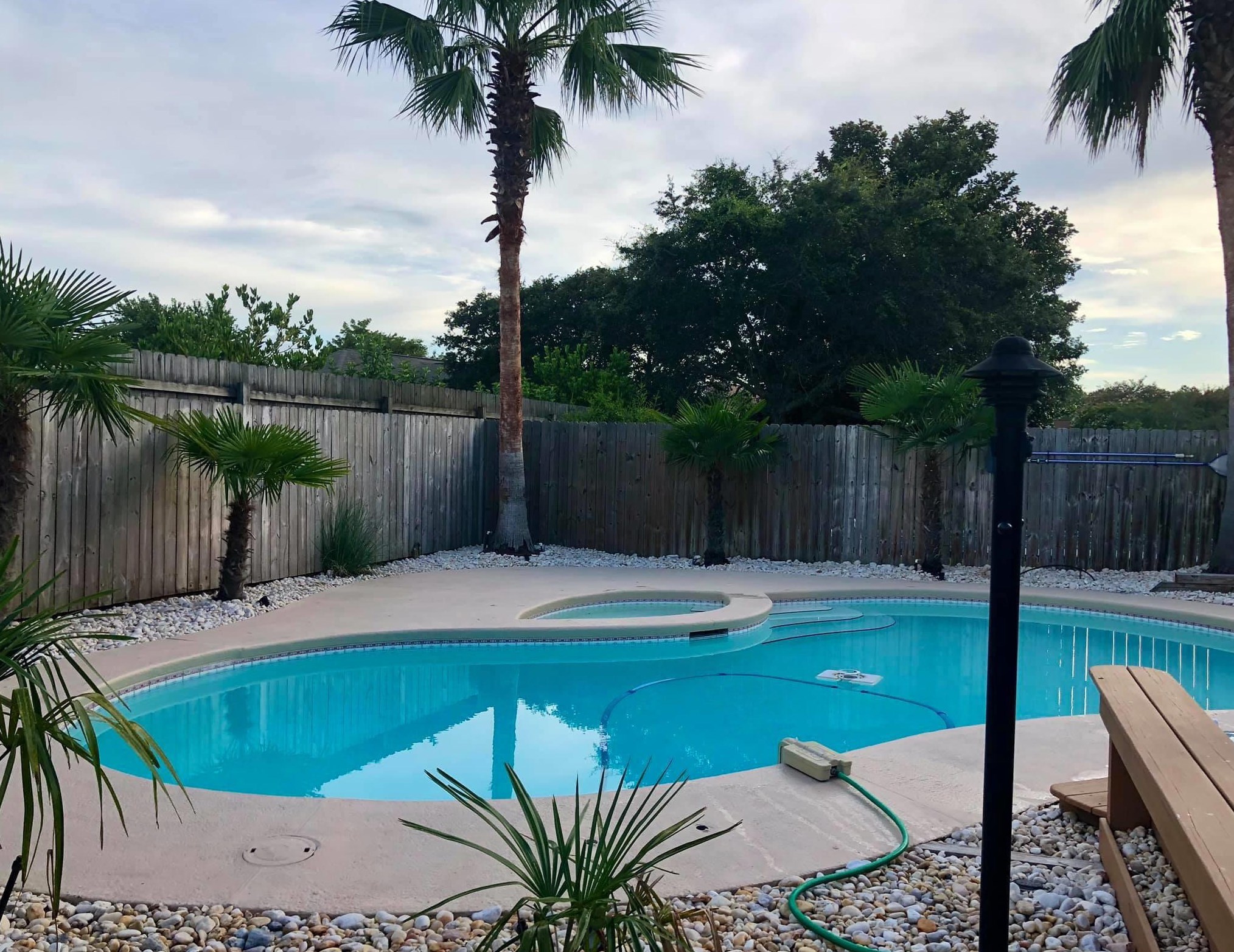115 Long Pointe Dr, Mary Esther, FL 32569-1389