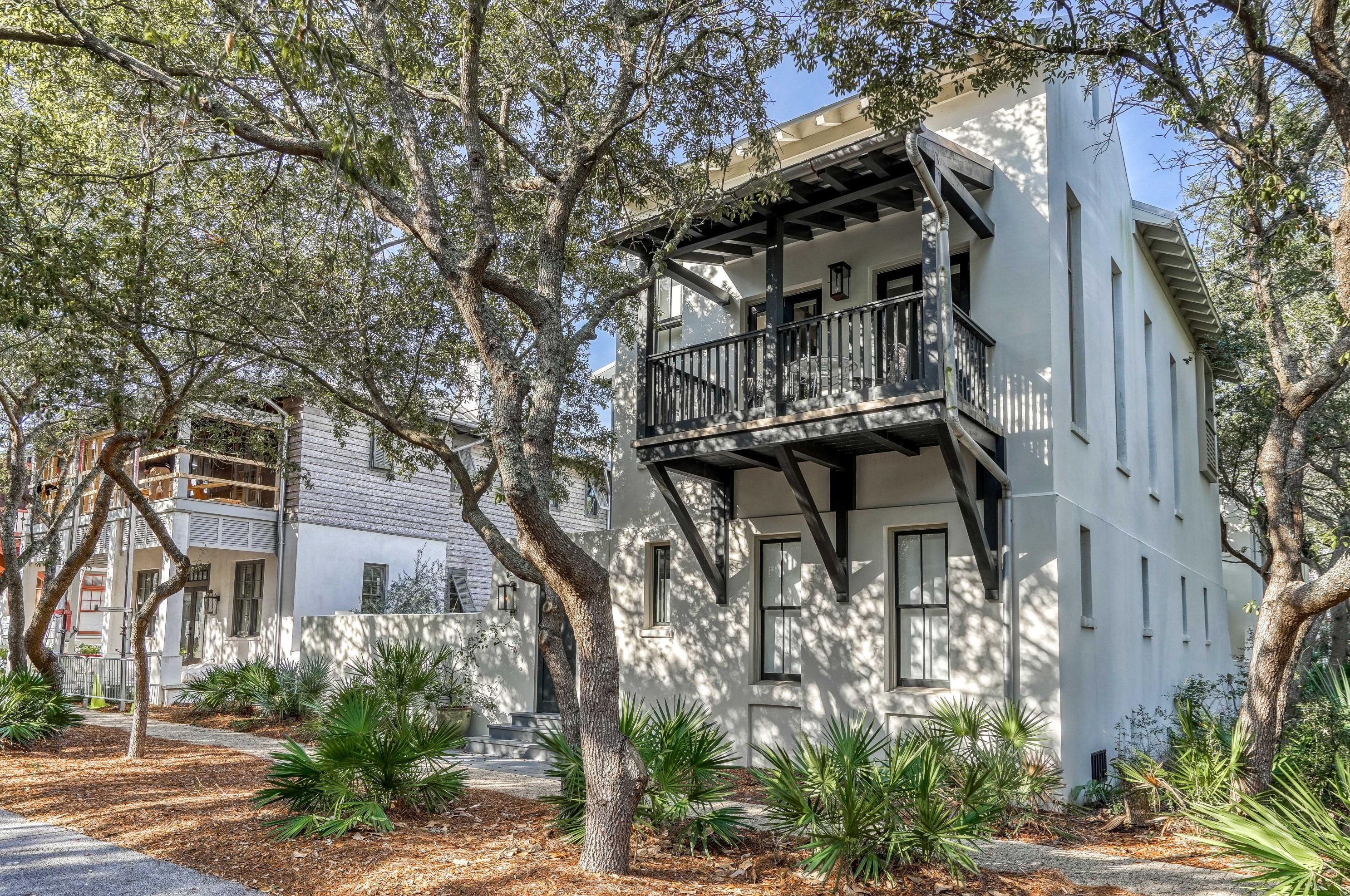 270 Water St, Panama City, FL 32413-6114