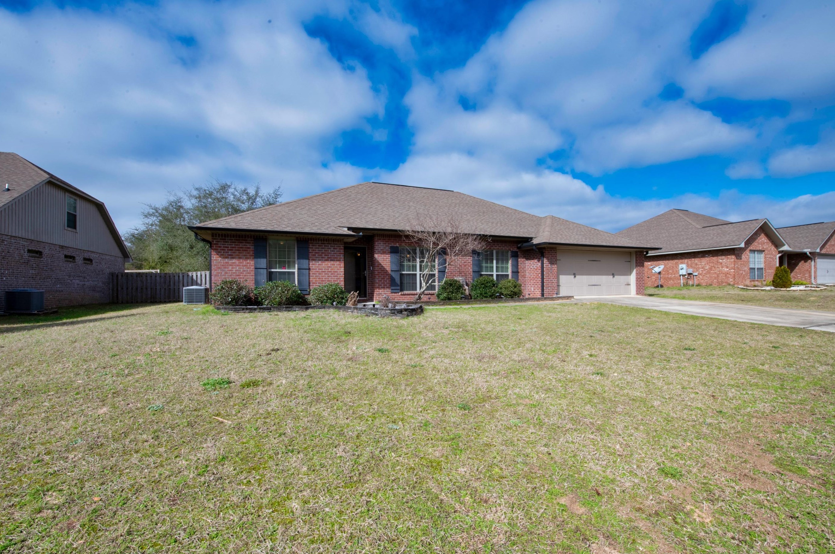 5273 Moore Loop, Crestview, FL 32536-5469