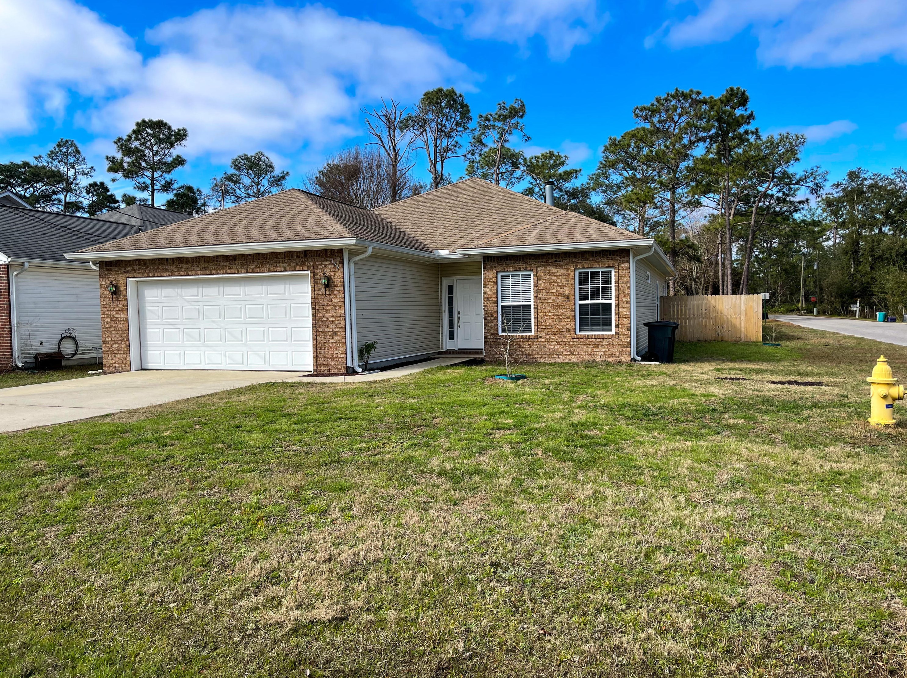 144 Howard St, Niceville, FL 32578-8022