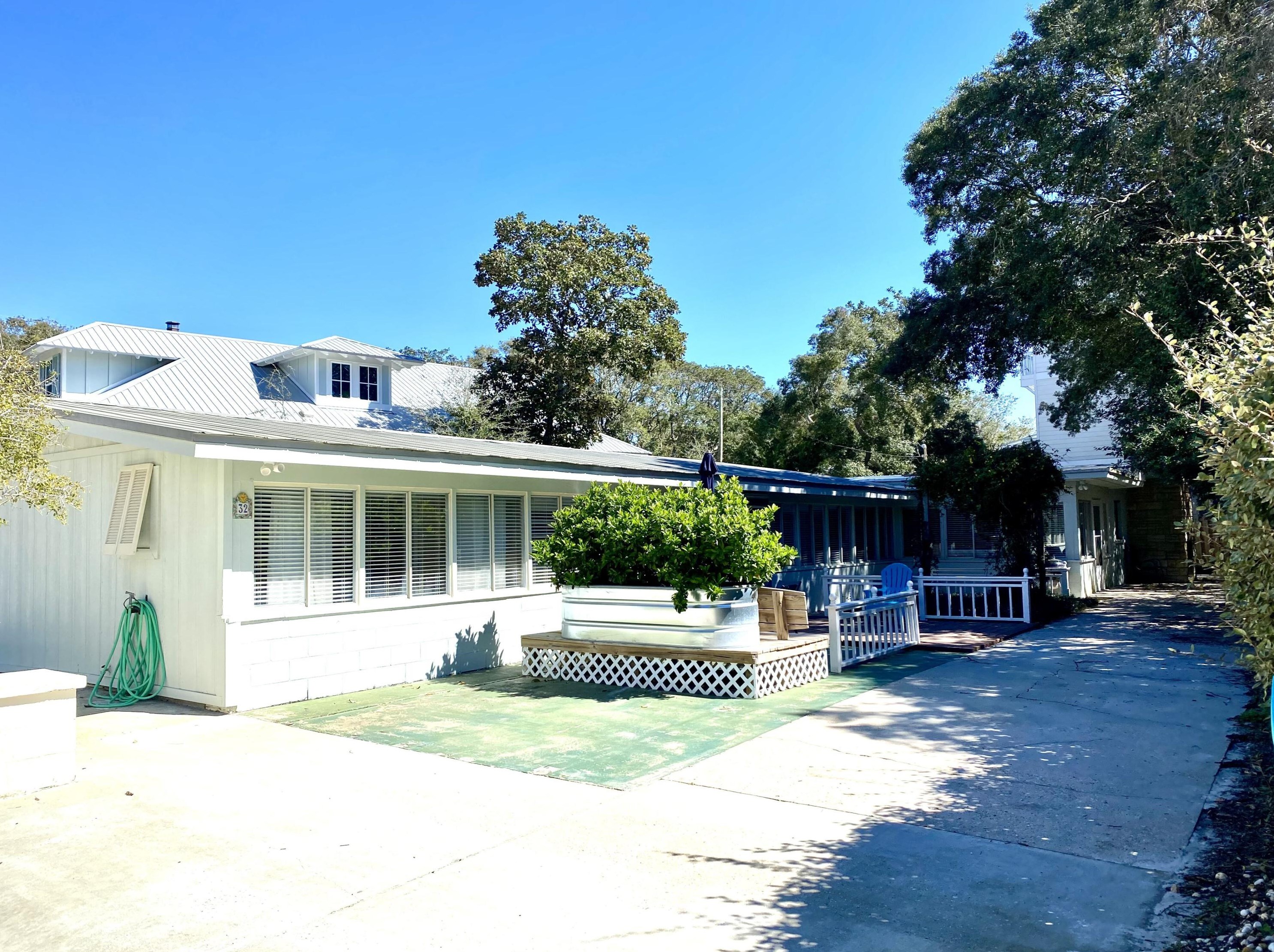 32 Camellia St, Santa Rosa Beach, FL 32459-6346