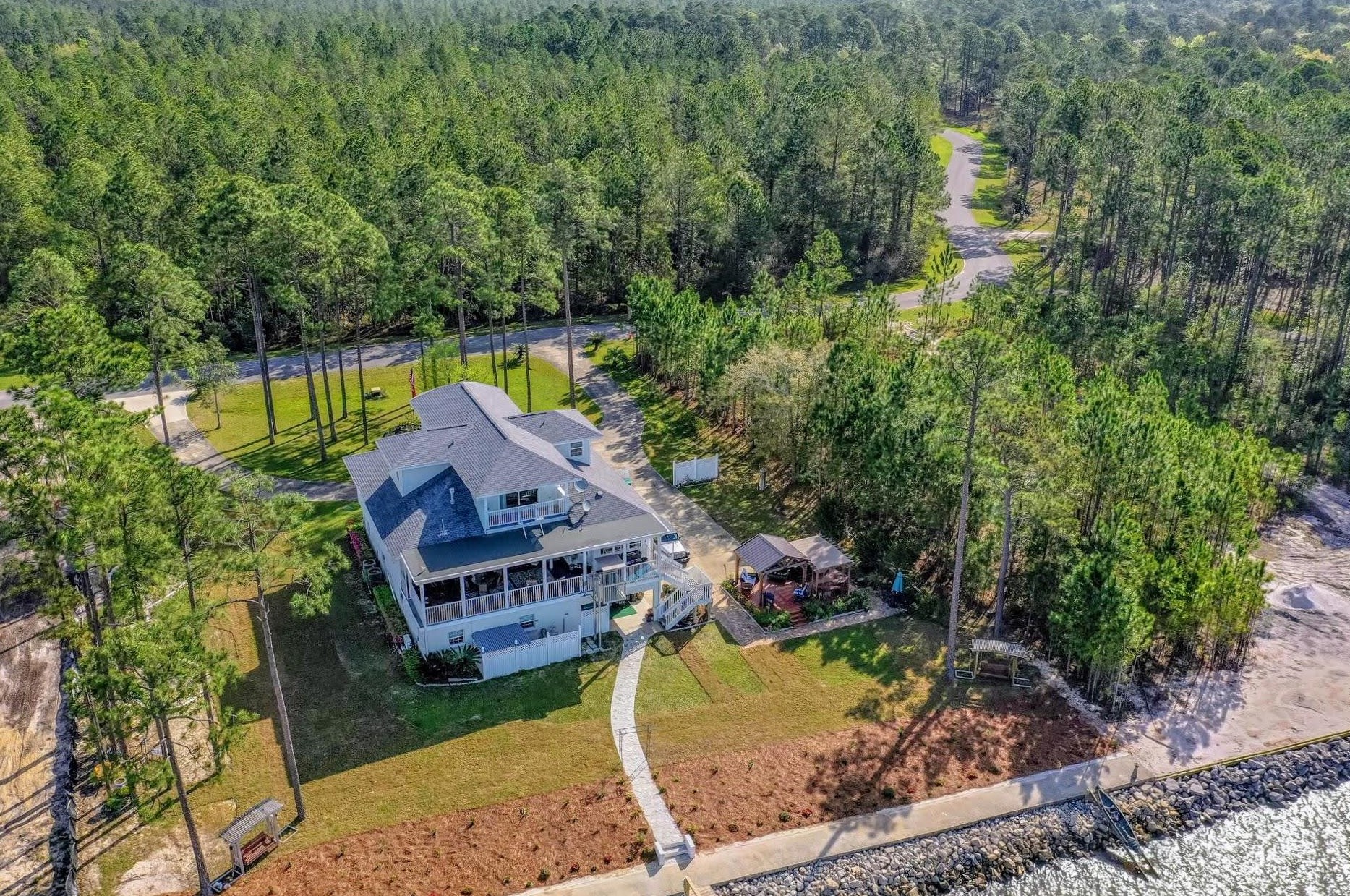 52 S Sunset Harbour S, Freeport, FL 32439