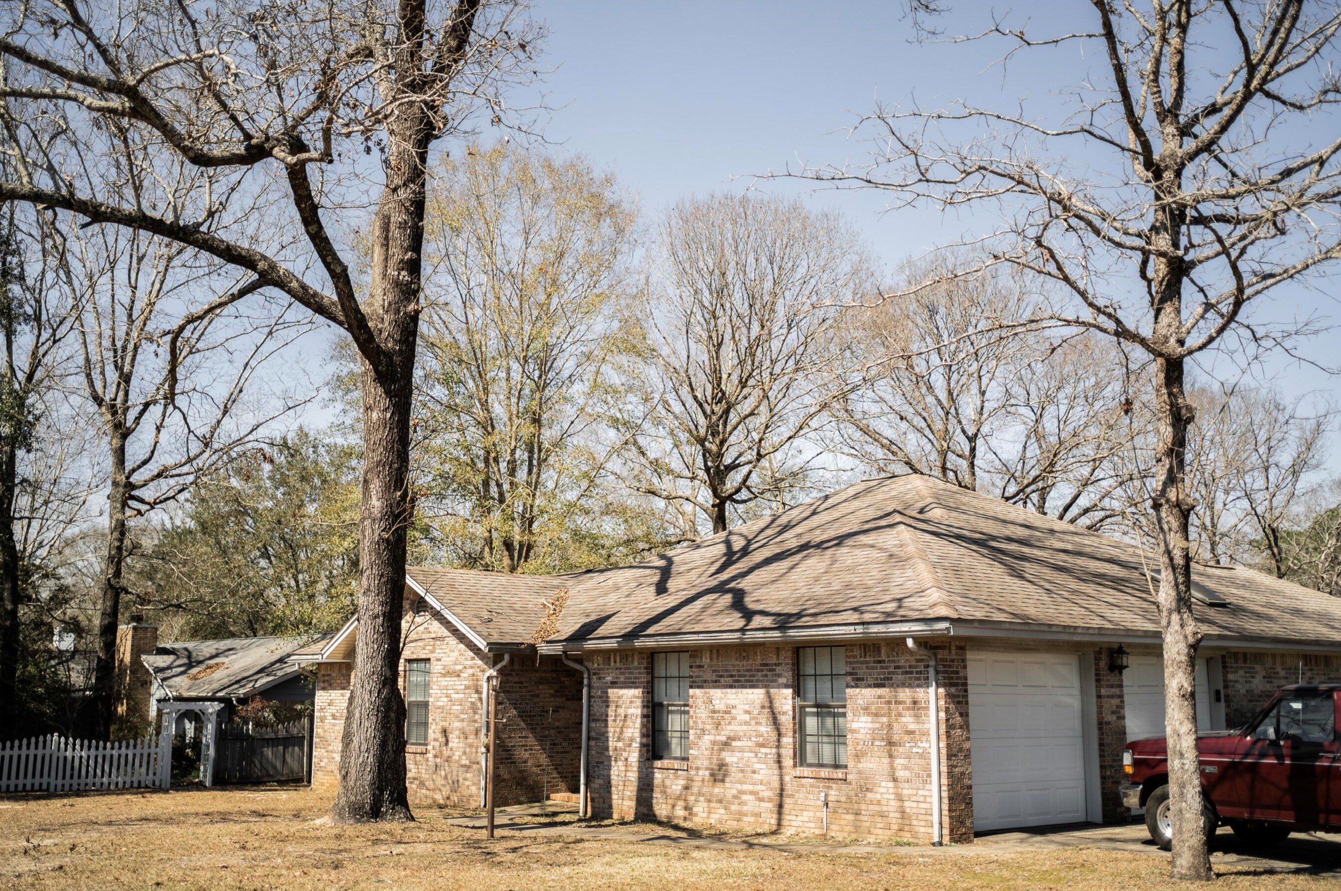 209 Rosewood Ave, Crestview, FL 32536-9387
