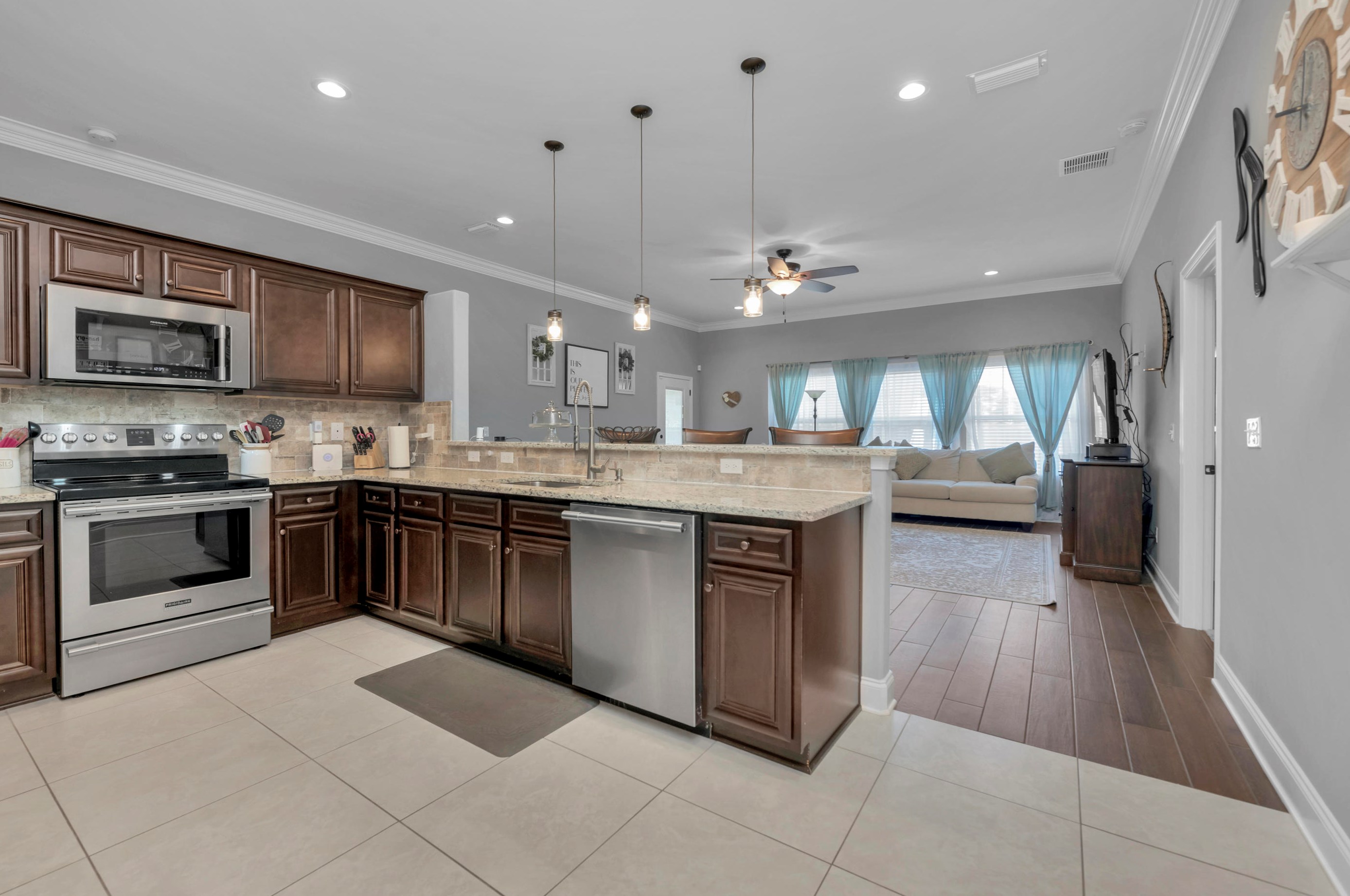 112 Jonquil Ave, Fort Walton Beach, FL 32548-4011