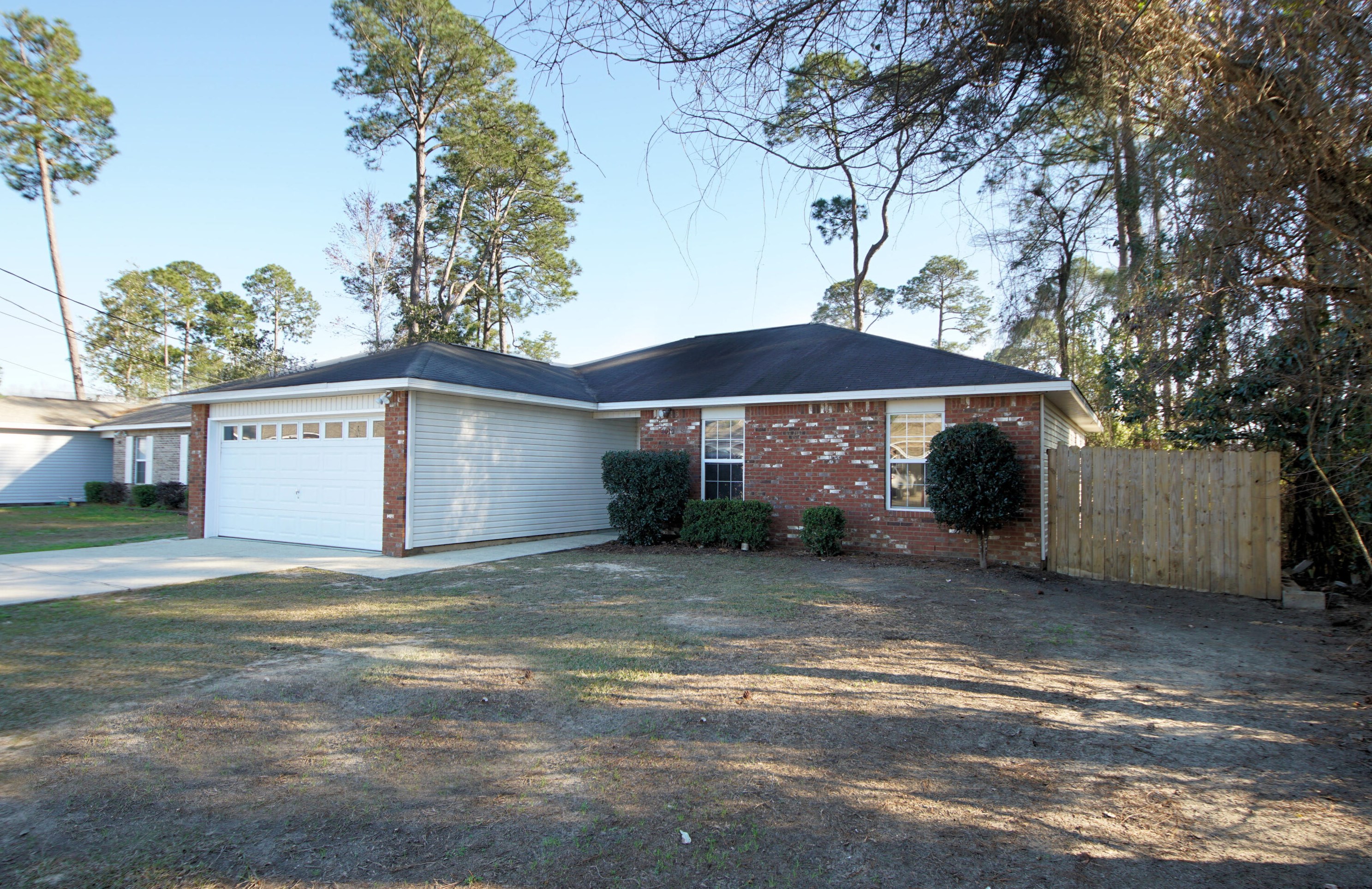 4010 13th St, Niceville, FL 32578-3651