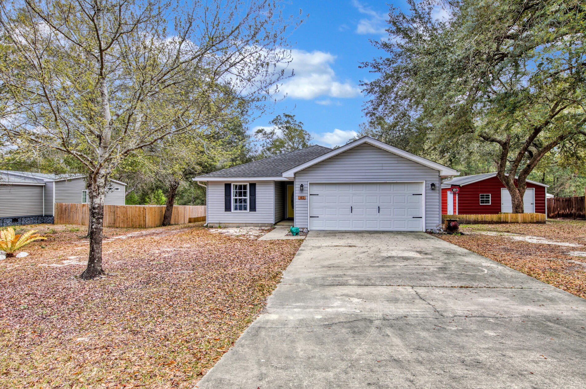 382 Goodwin Creek Rd, Freeport, FL 32439