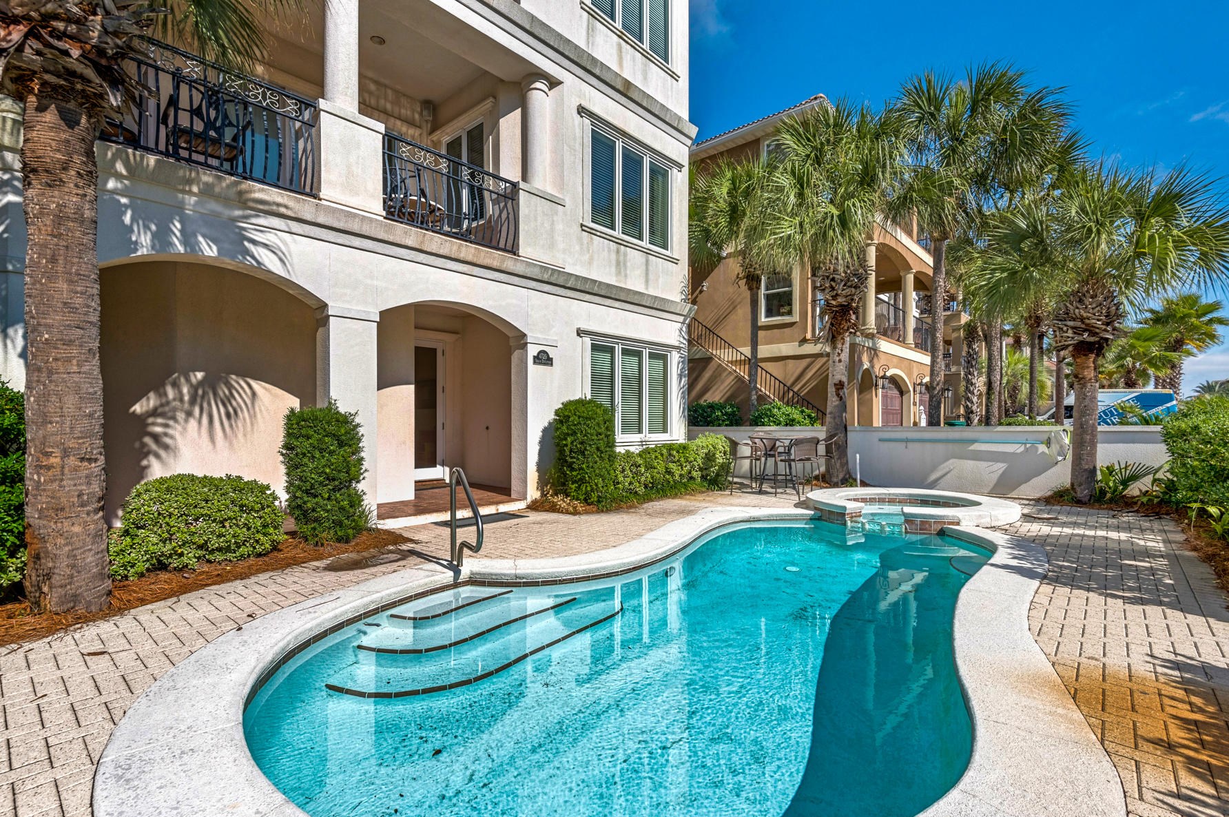 4729 Ocean Blvd, Destin, FL 32541-5701