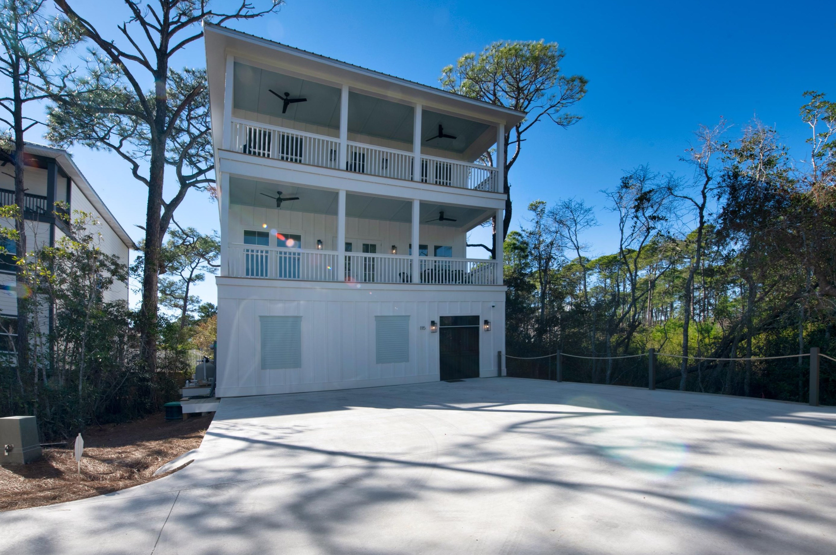 115 Santa Clara St, Santa Rosa Beach, FL 32459-6367
