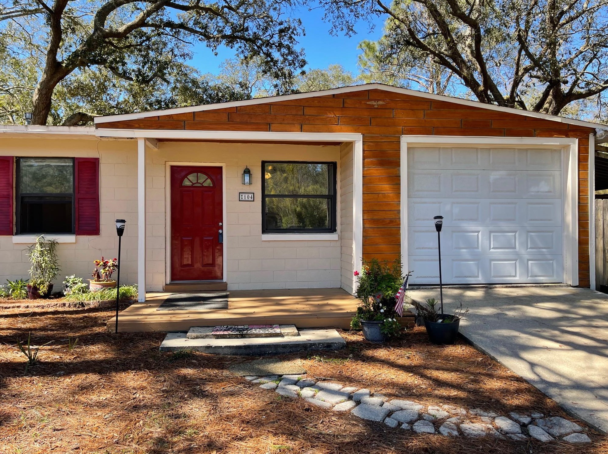 104 3rd Ave, Fort Walton Beach, FL 32548-5366
