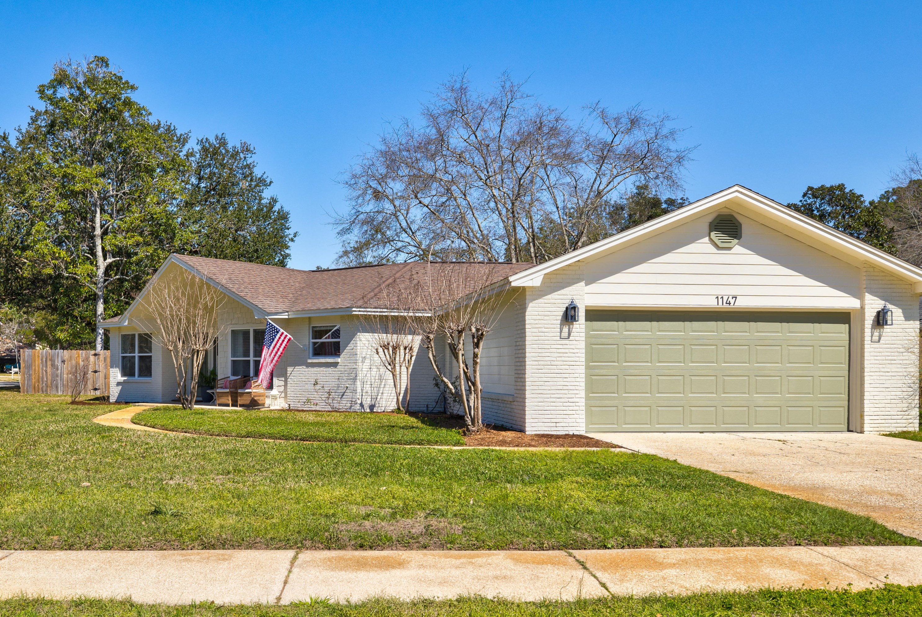 1147 Pin Oak Cir, Niceville, FL 32578-3722