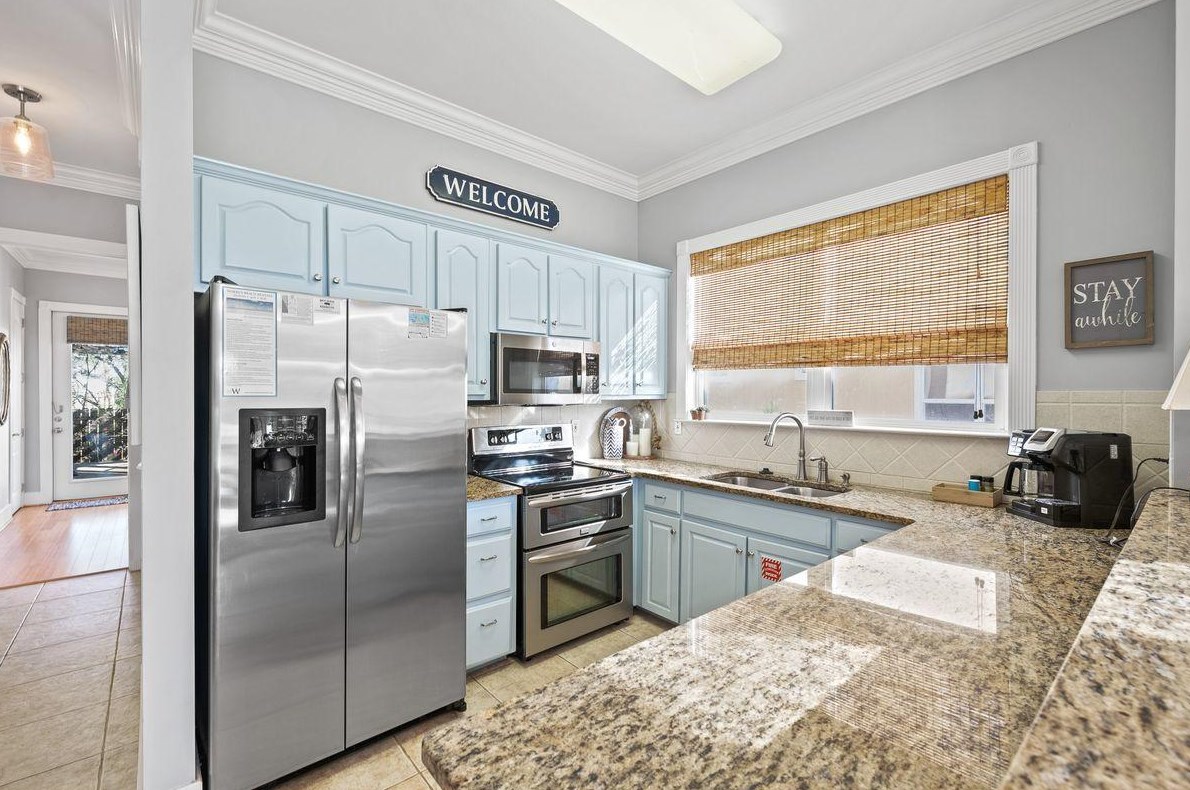 403 Ln Valencia Cir, Panama City FL 32413-3344 exterior