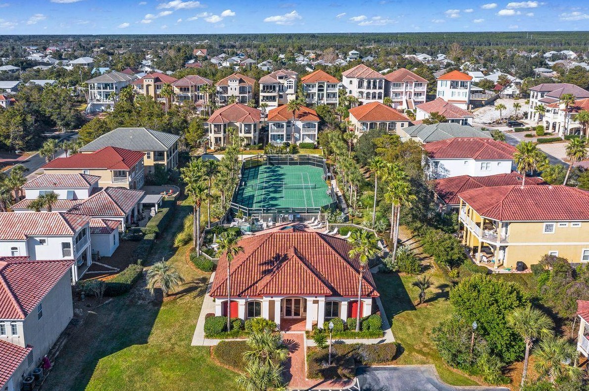 403 Ln Valencia Cir, Panama City FL 32413-3344 exterior