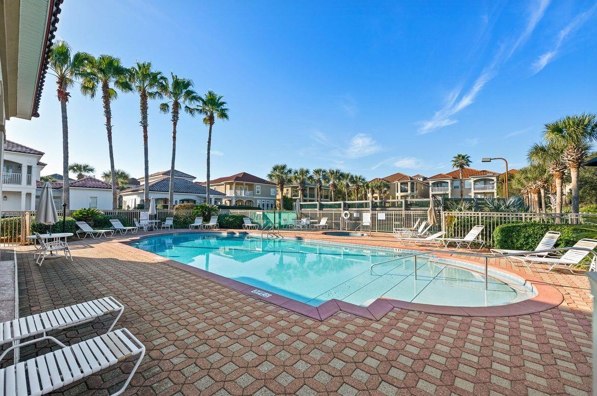 403 Ln Valencia Cir, Panama City FL 32413-3344 exterior