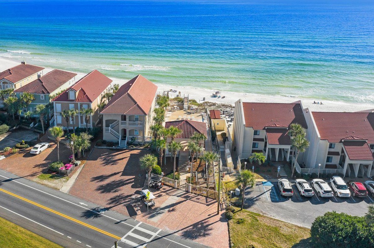 403 Ln Valencia Cir, Panama City FL 32413-3344 exterior