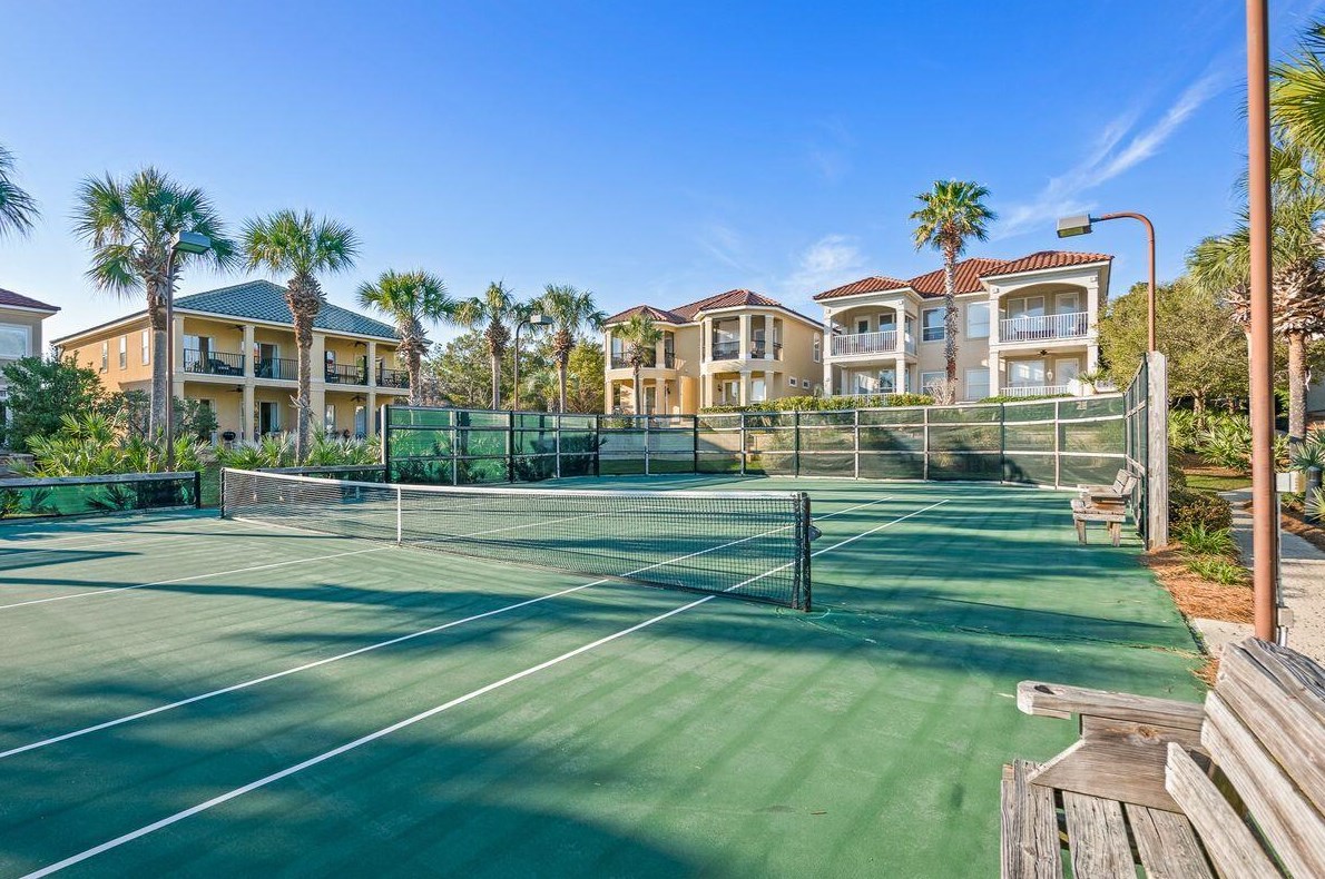 403 Ln Valencia Cir, Panama City FL 32413-3344 exterior