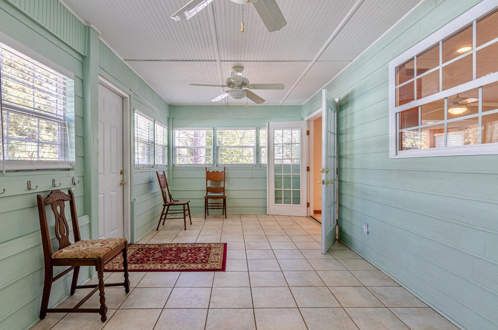 3400 16 St, Panama City FL 32401-1204 exterior