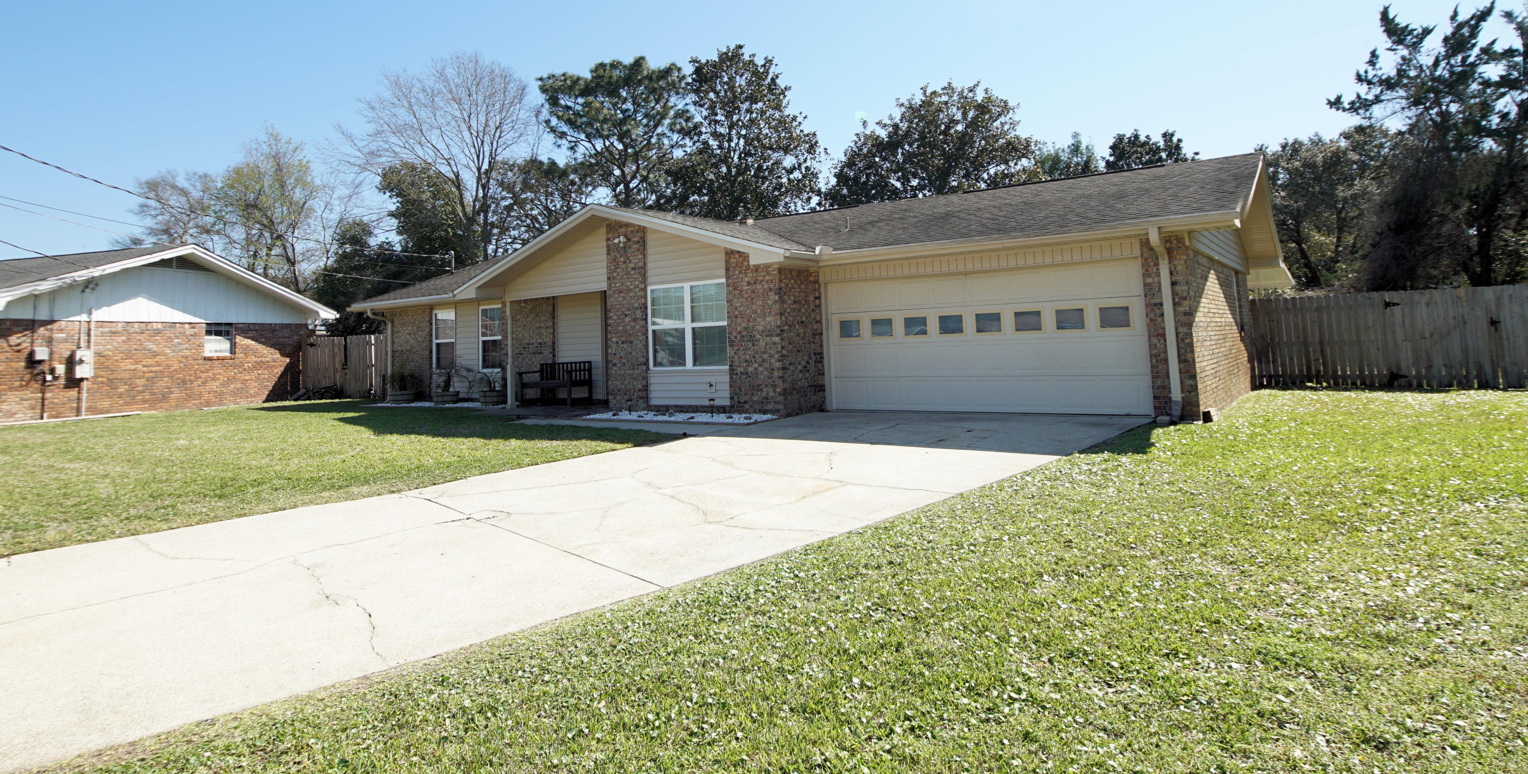 134 Newcastle Cir, Fort Walton Beach, FL 32547-2310